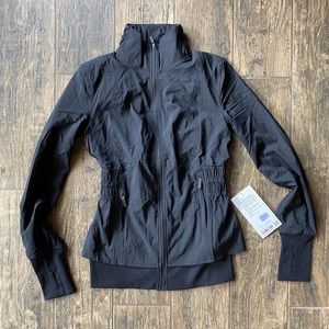 Lululemon Sights Seen Jacket size 2